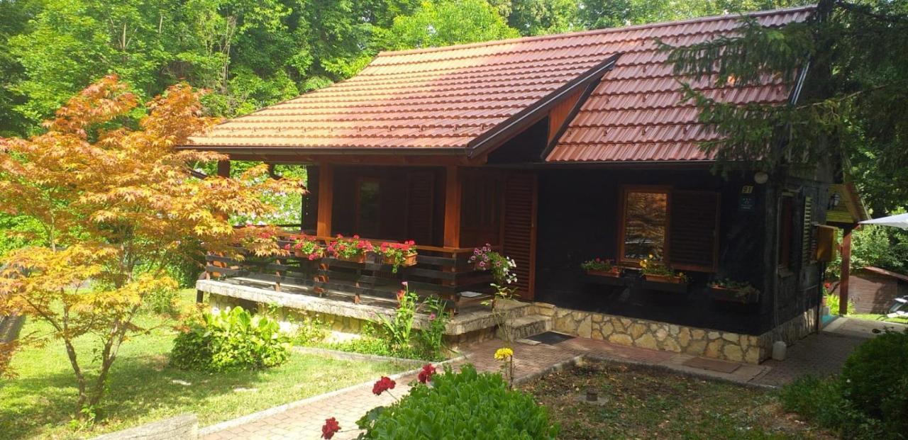 Cabin In The Woods Vukelic Stubicke Toplice Экстерьер фото